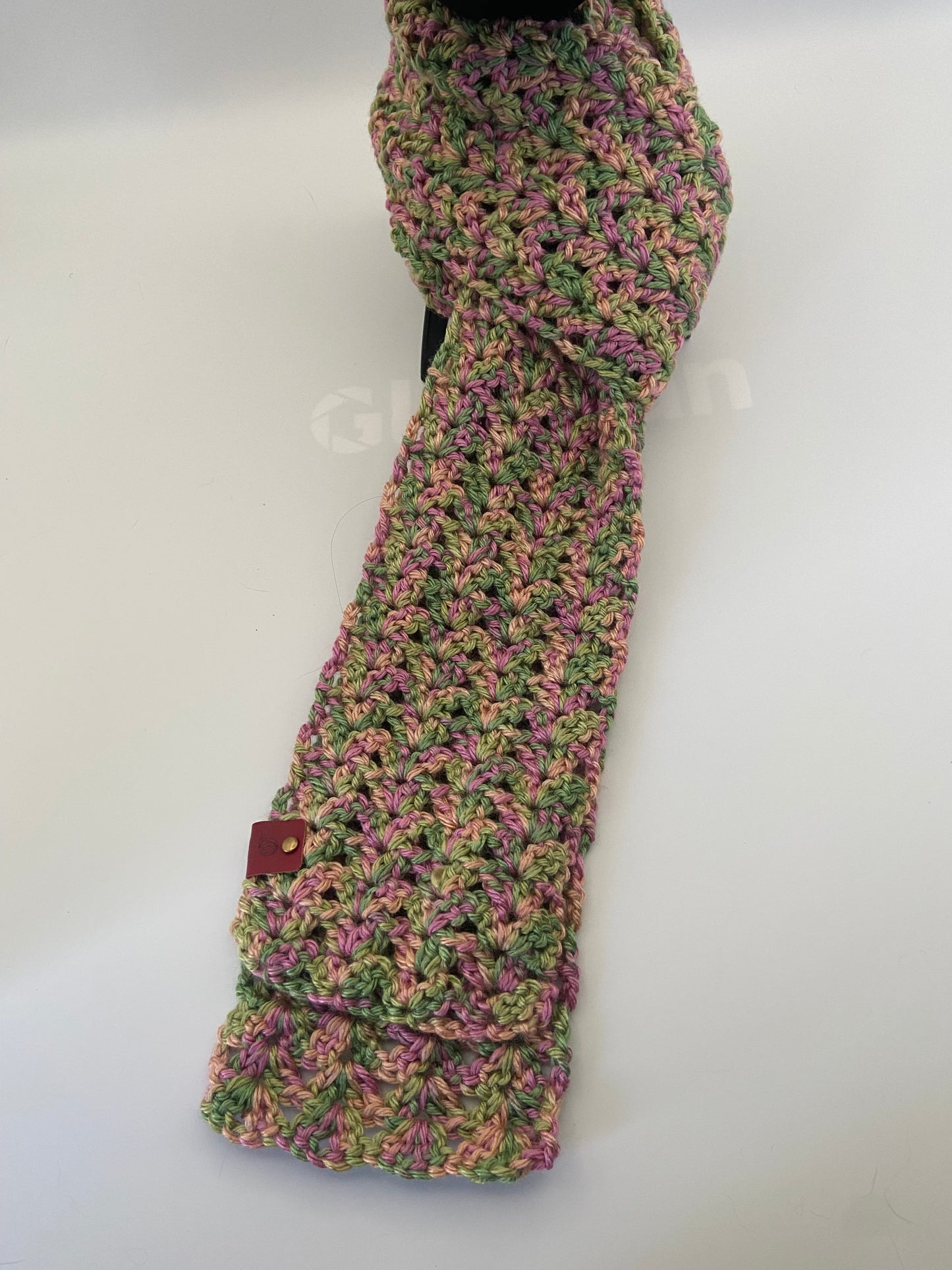 V-shell Scarf
