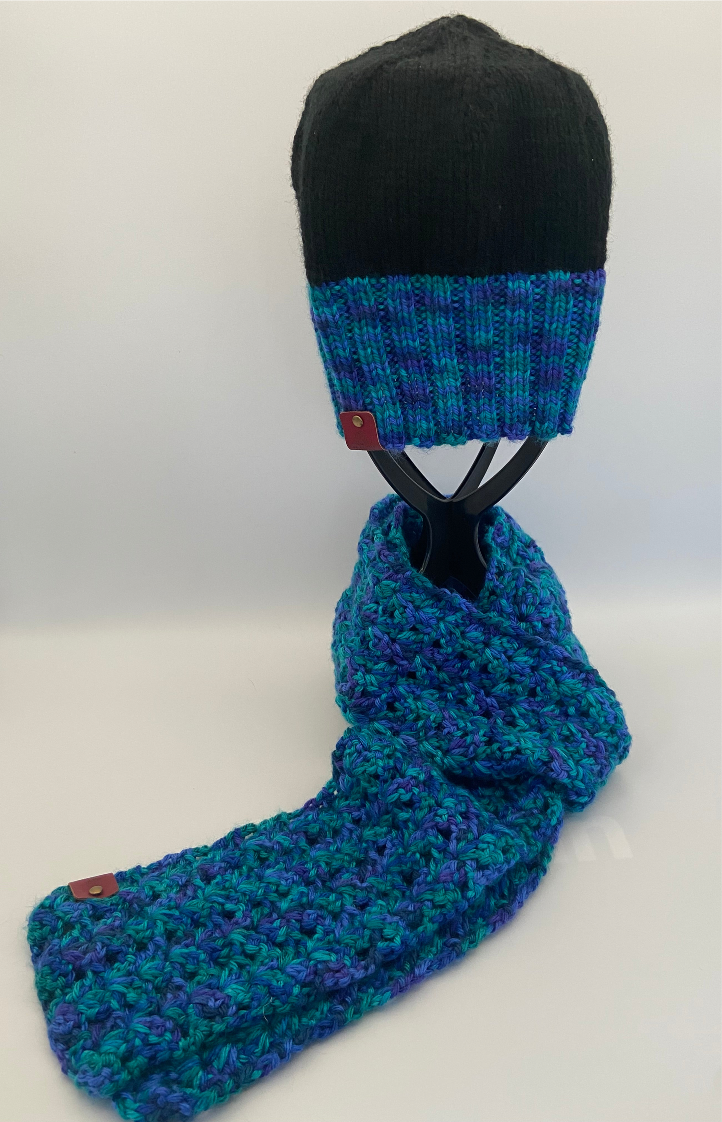 V-shell Scarf